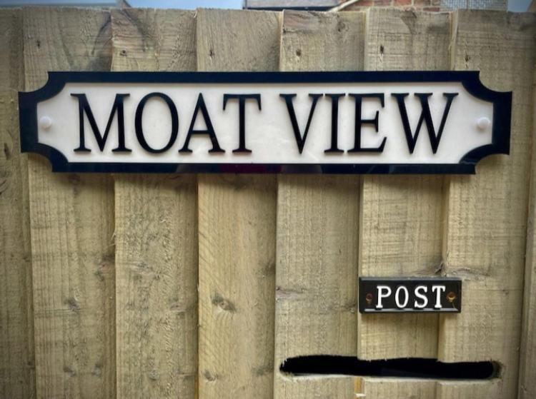 Moat View Free Parking, Central, Ev Plug York Exterior photo